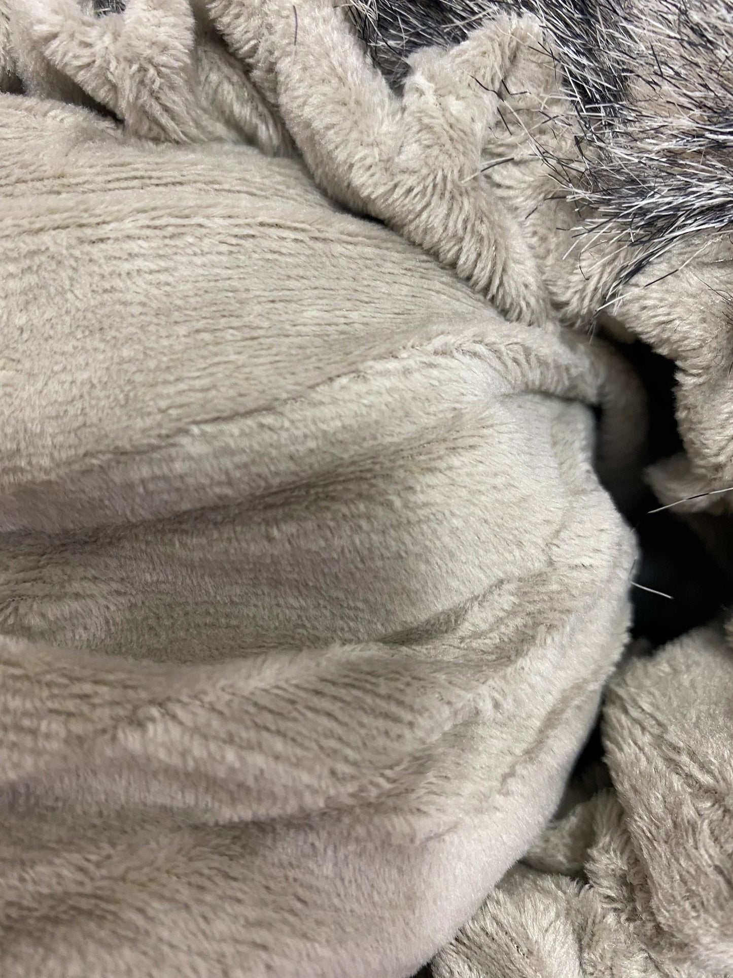 Two-in-One Faux Fur Headband or Neck Warmer – Stylish, Warm, and Versatile Winter Accessory