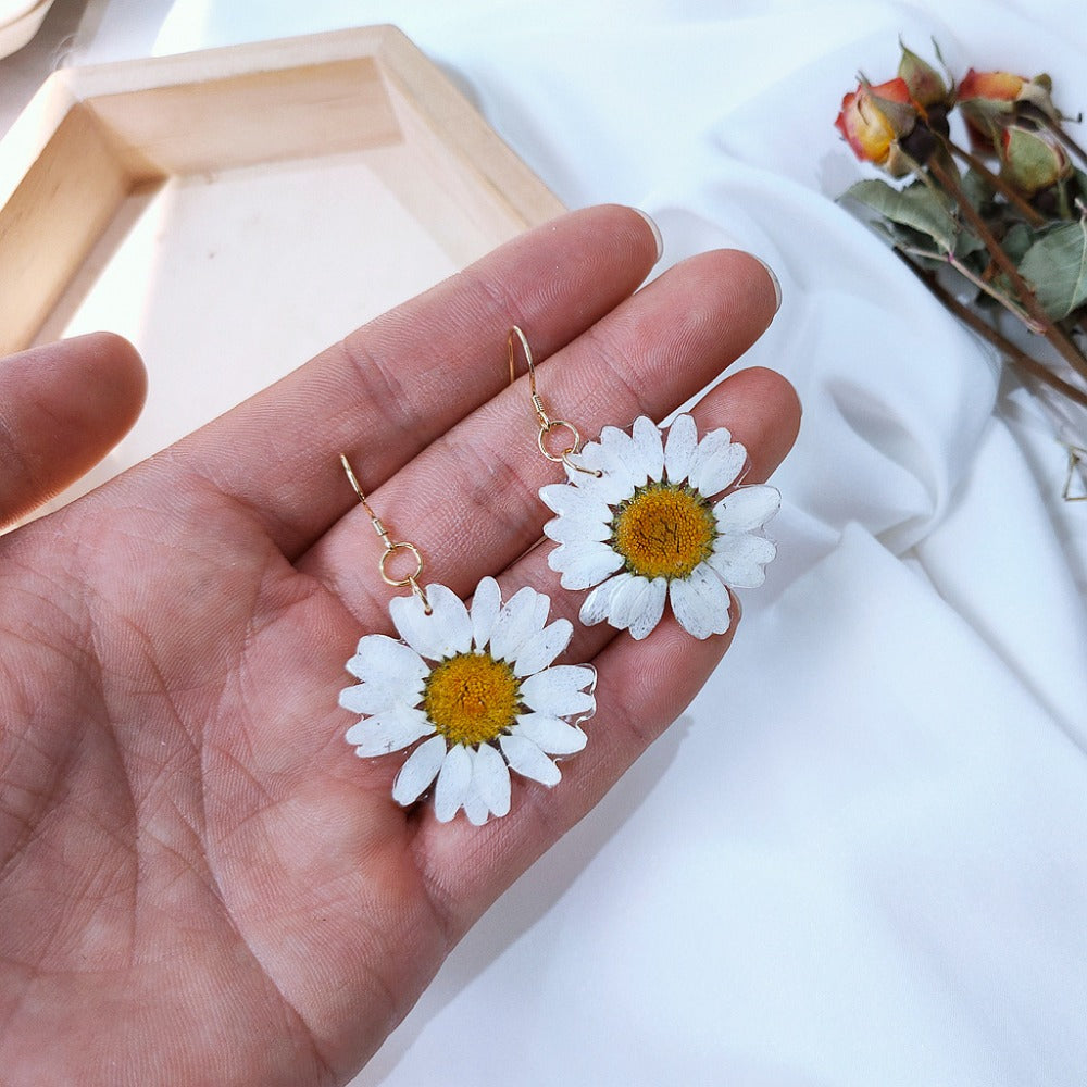 Real Big Flowers Daisy Earrings Resin