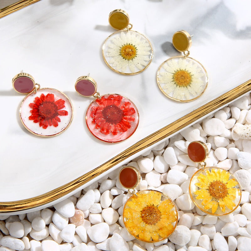 Real Flower Resin Earrings Gold Finish