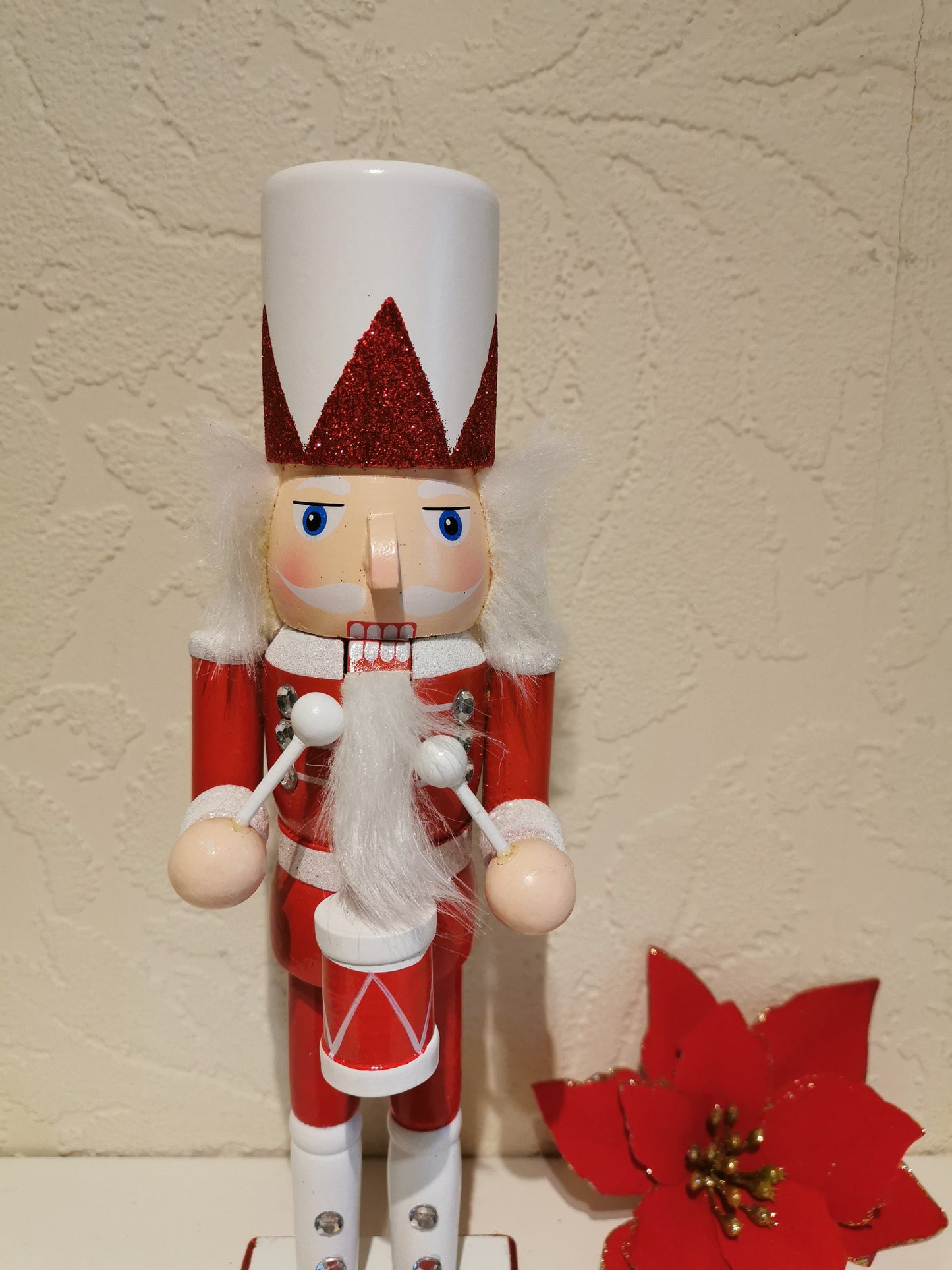 Quality Traditional Wooden Soldier Nutcracker Christmas Home Decoration - Gift Ornament 28 cm Red Green Active