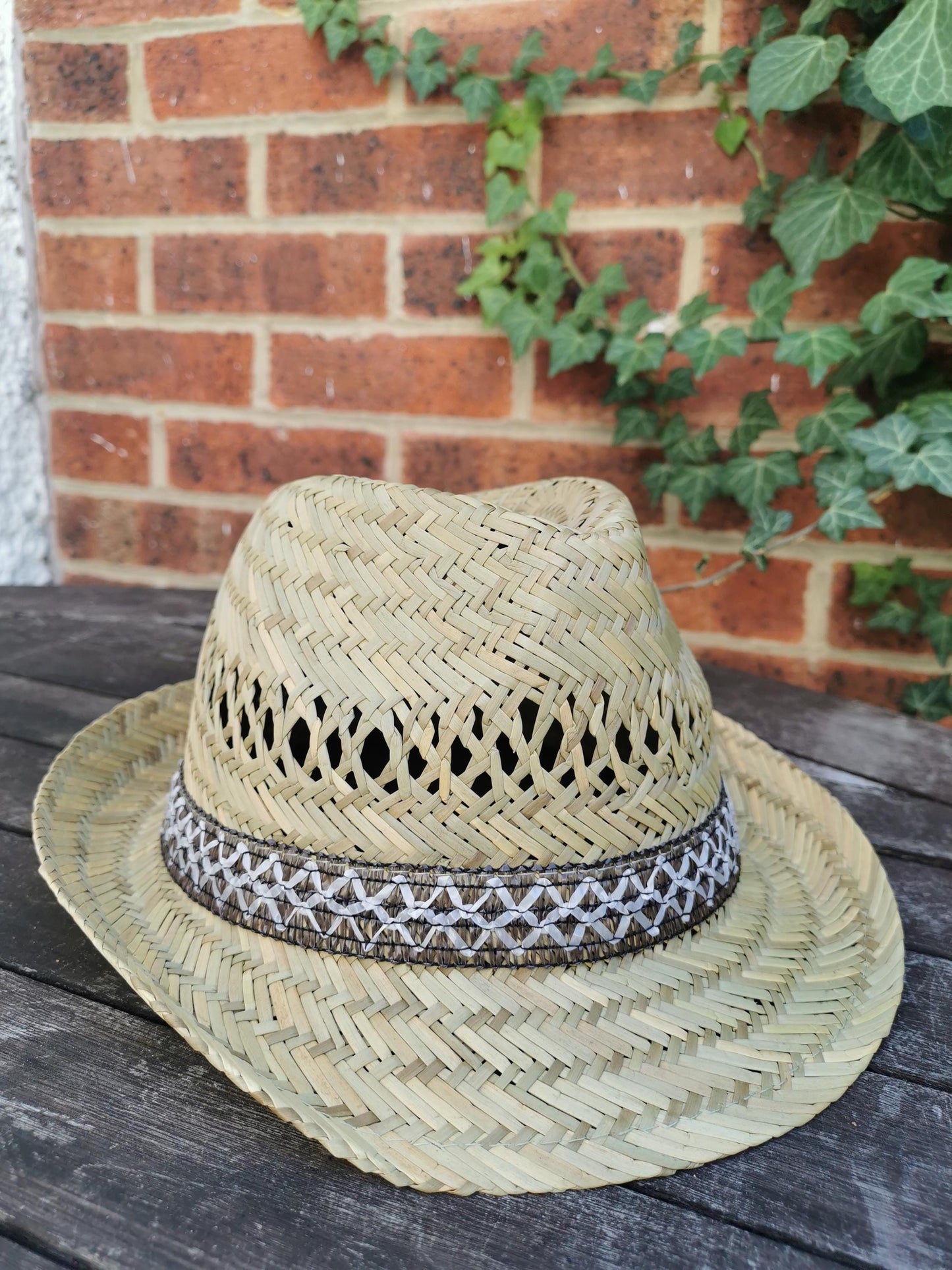 Classic Men's Straw Trilby Fedora Hat - Lightweight Summer Beach Sun Protection Panama Style Fashion Accessory
