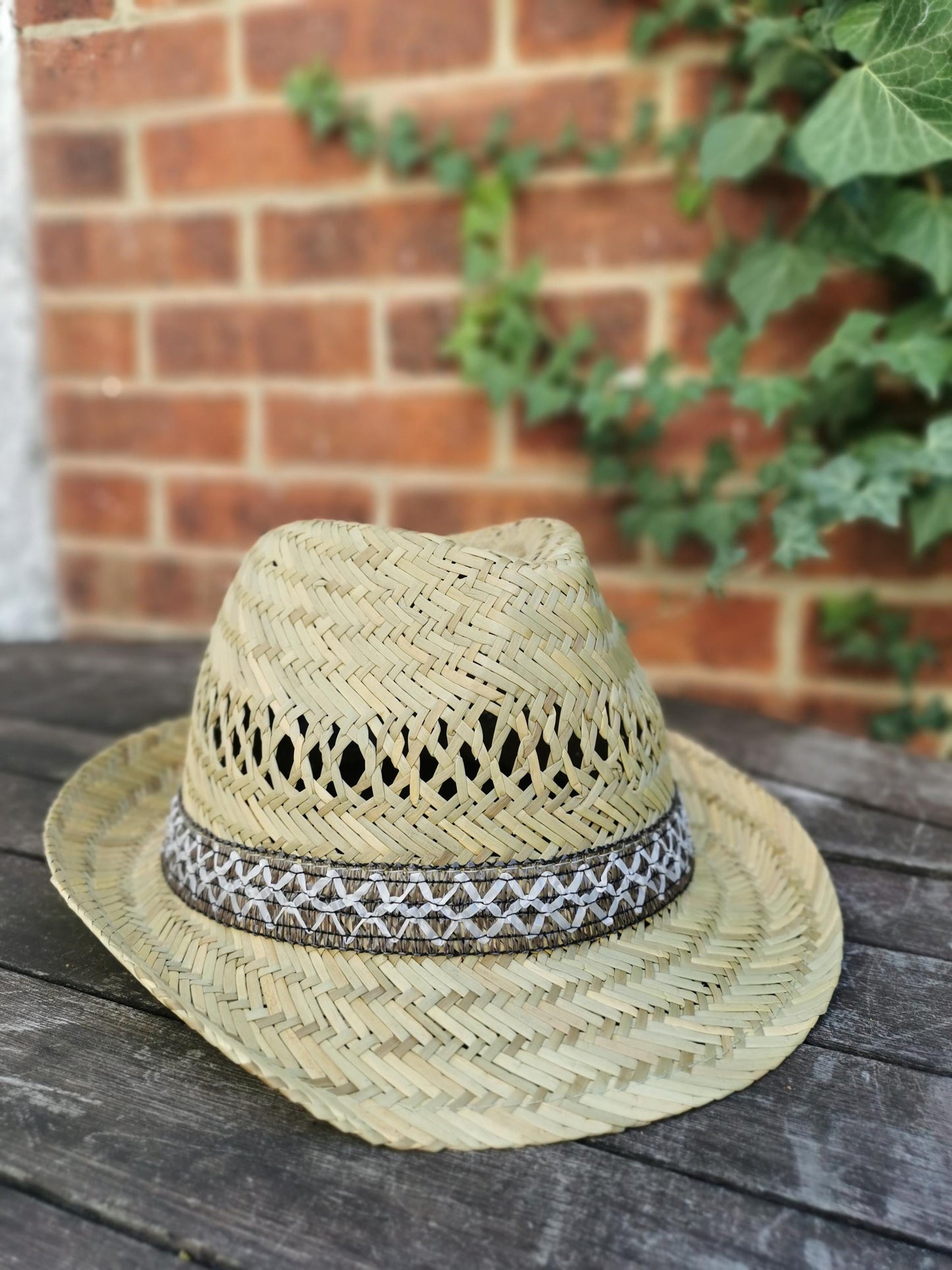 Classic Men's Straw Trilby Fedora Hat - Lightweight Summer Beach Sun Protection Panama Style Fashion Accessory