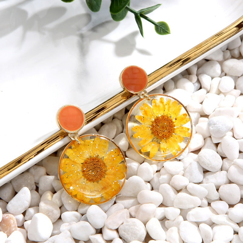 Real Flower Resin Earrings Gold Finish